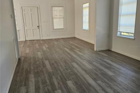 Villa ou maison à vendre à Tampa, Floride: 3 chambres, 135.82 m2 № 2427403 - photo 6