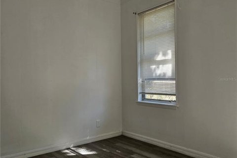 Villa ou maison à vendre à Tampa, Floride: 3 chambres, 135.82 m2 № 2427403 - photo 12