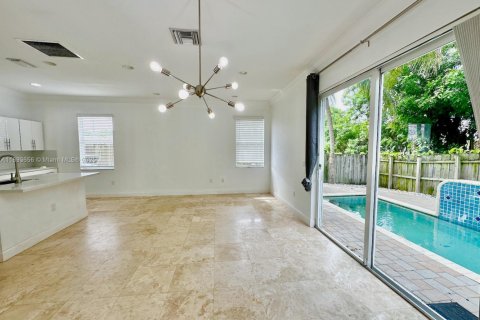 Touwnhouse à louer à Fort Lauderdale, Floride: 3 chambres, 193.98 m2 № 1945577 - photo 18