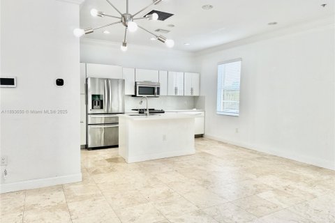 Touwnhouse à louer à Fort Lauderdale, Floride: 3 chambres, 193.98 m2 № 1945577 - photo 6