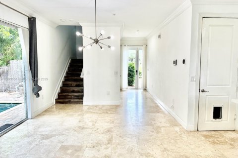 Touwnhouse à louer à Fort Lauderdale, Floride: 3 chambres, 193.98 m2 № 1945577 - photo 11