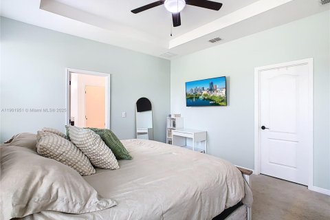 House in Saint Cloud, Florida 4 bedrooms № 1953791 - photo 29