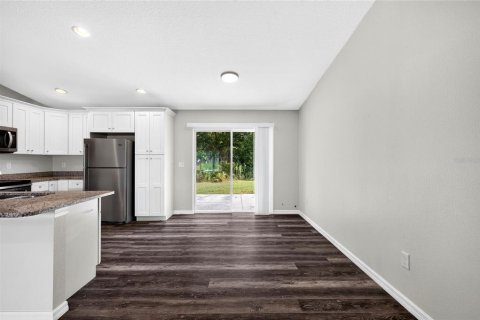 House in Ocala, Florida 3 bedrooms, 120.77 sq.m. № 2391581 - photo 16