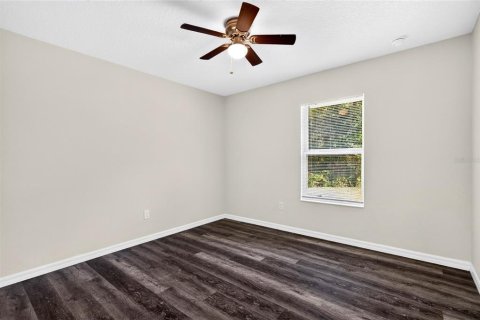 House in Ocala, Florida 3 bedrooms, 120.77 sq.m. № 2391581 - photo 22