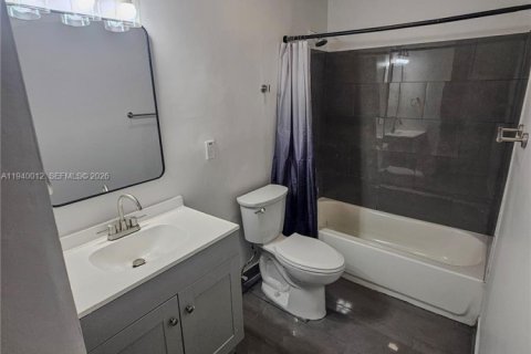 Снять в аренду виллу или дом в Лодерхилл, Флорида 3 спальни, 334.45м2, № 1997313 - фото 12