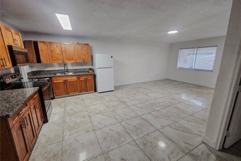 Villa ou maison à Lauderhill, Floride 3 chambres, 334.45 m2 № 1997313