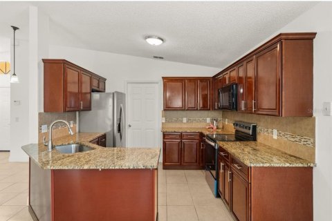 Casa en venta en Kissimmee, Florida, 3 dormitorios, 132.76 m2 № 1757084 - foto 24