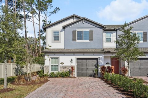 Townhouse in TOWNS AT LAKE MONROE COMMONS in Sanford, Florida 4 bedrooms, 163.97 sq.m. № 2112659