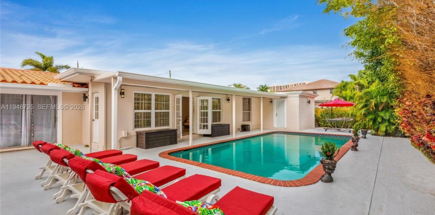 Дом в Лодердейл-бай-те-Си, Флорида 5 спален, 226.68м2 № 2004998