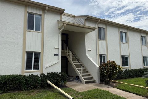 Condo à Oldsmar, Floride, 2 chambres  № 2406489