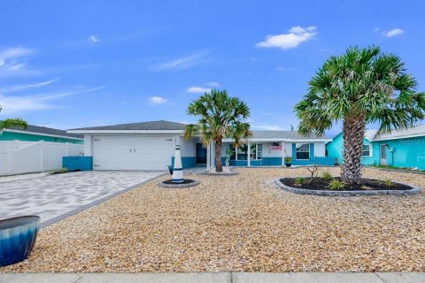Villa ou maison à Apollo Beach, Floride 3 chambres, 137.5 m2 № 2094736