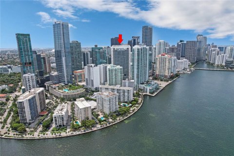 Copropriété à louer à Miami, Floride: 3 chambres, 121.52 m2 № 2075604 - photo 24