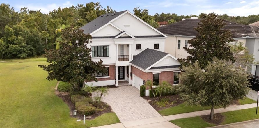 Villa ou maison à Four Corners, Floride 5 chambres, 396.32 m2 № 2402875