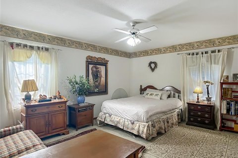 House in Ocala, Florida 3 bedrooms, 185.8 sq.m. № 1760620 - photo 20