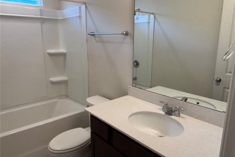 House in Kissimmee, Florida 3 bedrooms, 169.64 sq.m. № 1856768 - photo 12
