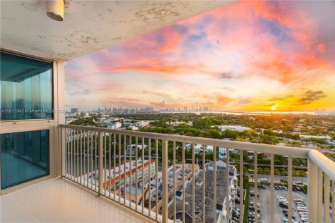 Condominio en venta en Miami Beach, Florida, 2 dormitorios, 152.82 m2 № 1830878 - foto 4