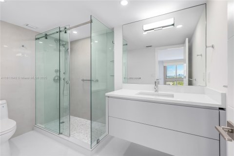 Condominio en venta en Miami Beach, Florida, 2 dormitorios, 152.82 m2 № 1830878 - foto 30