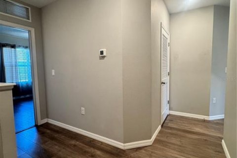 Touwnhouse à louer à Sarasota, Floride: 3 chambres, 160.26 m2 № 2431953 - photo 14