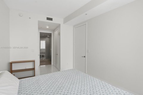 Condo in Sunny Isles Beach, Florida, 1 bedroom  № 2337005 - photo 24