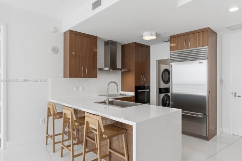 Condo in Sunny Isles Beach, Florida, 1 bedroom  № 2337005 - photo 6
