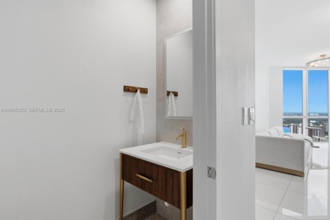 Condo in Sunny Isles Beach, Florida, 1 bedroom  № 2337005 - photo 20