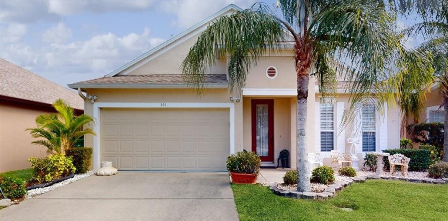 Villa ou maison à Cocoa, Floride 3 chambres, 181.81 m2 № 2208140