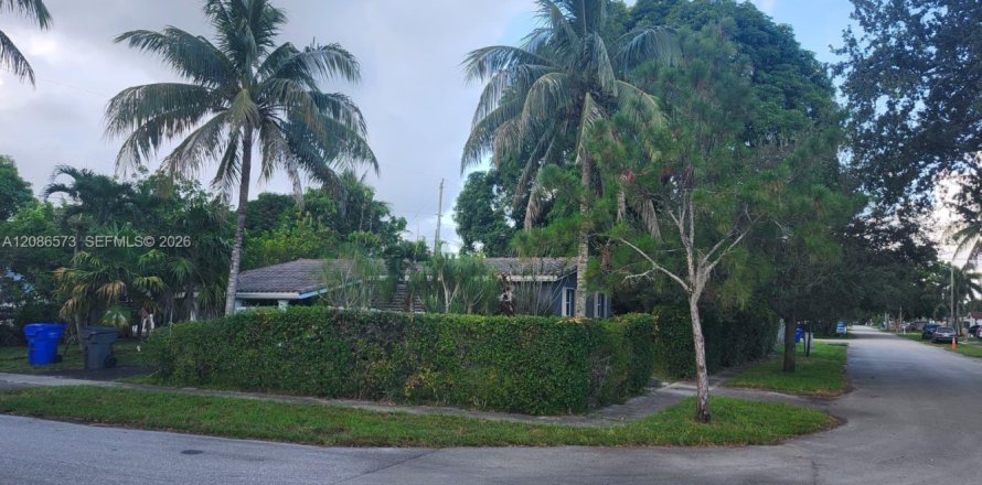Villa ou maison à Hollywood, Floride 3 chambres, 116.13 m2 № 2362704