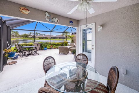House in North Port, Florida 2 bedrooms, 137.22 sq.m. № 1820903 - photo 29