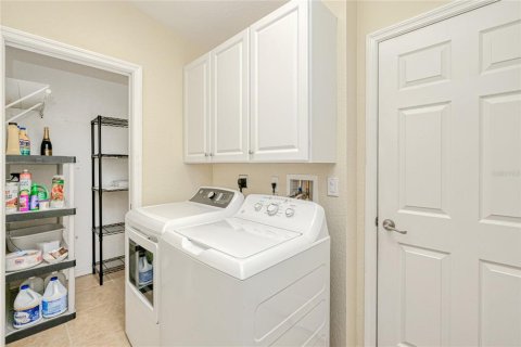 House in North Port, Florida 2 bedrooms, 137.22 sq.m. № 1820903 - photo 27