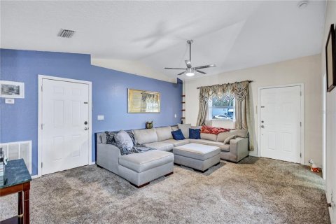 Villa ou maison à vendre à Saint Petersburg, Floride: 3 chambres, 115.2 m2 № 1678062 - photo 8