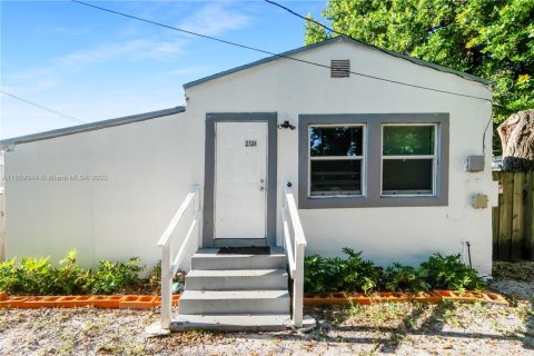 Commercial property in Hollywood, Florida 198.44 sq.m. № 1888313 - photo 29