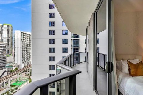 Condominio en venta en Miami, Florida, 2 dormitorios, 73.21 m2 № 1996055 - foto 11