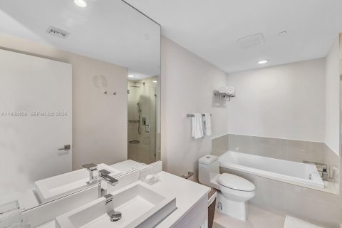 Condominio en venta en Miami, Florida, 2 dormitorios, 73.21 m2 № 1996055 - foto 7