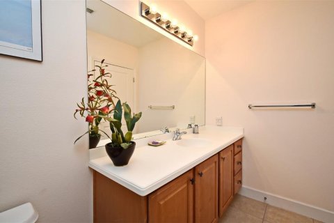 Condo in Celebration, Florida, 3 bedrooms  № 1902677 - photo 22