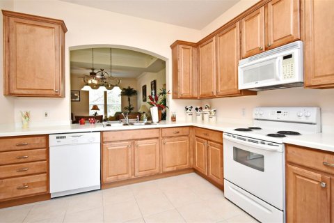 Condo in Celebration, Florida, 3 bedrooms  № 1902677 - photo 10