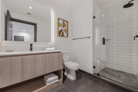 Купить кондоминиум в Майами, Флорида 2 спальни, 96.9м2, № 2154780 - фото 14