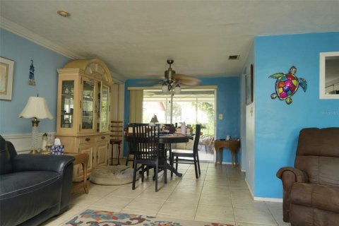 Villa ou maison à vendre à Hudson, Floride: 2 chambres, 141.12 m2 № 1900402 - photo 5