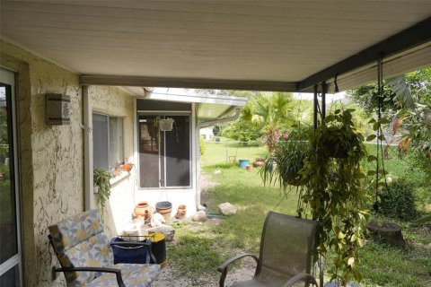 Villa ou maison à vendre à Hudson, Floride: 2 chambres, 141.12 m2 № 1900402 - photo 16