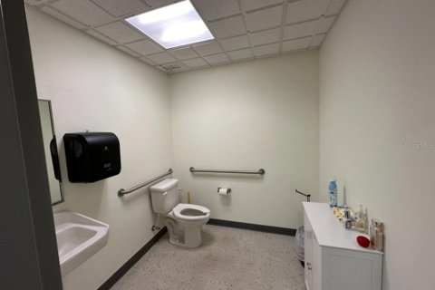 Снять в аренду коммерческую недвижимость в Гейнсвилл, Флорида 507.99м2, № 1422470 - фото 12