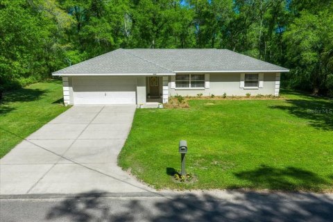 Casa en Inverness, Florida 3 dormitorios, 128.21 m2 № 2118854