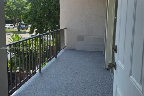Copropriété à louer à Hialeah, Floride: 2 chambres, 92.53 m2 № 2180747 - photo 20