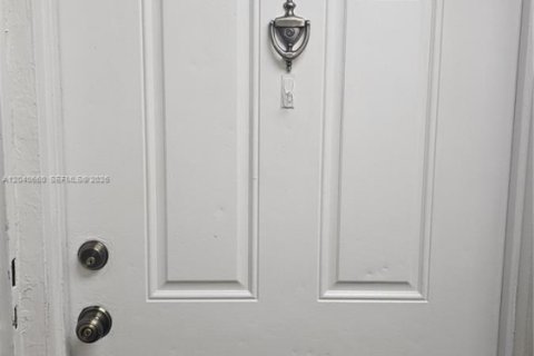 Copropriété à louer à Hialeah, Floride: 2 chambres, 92.53 m2 № 2180747 - photo 22