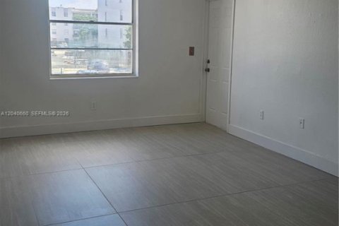 Copropriété à louer à Hialeah, Floride: 2 chambres, 92.53 m2 № 2180747 - photo 5
