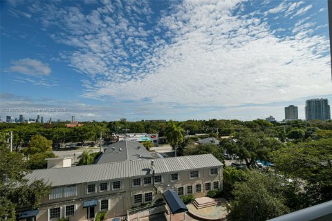 Купить кондоминиум в Майами, Флорида 2 спальни, 78.32м2, № 1889630 - фото 8