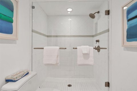 Condominio en venta en Boca Grande, Florida, 1 dormitorio, 83.61 m2 № 1431968 - foto 25