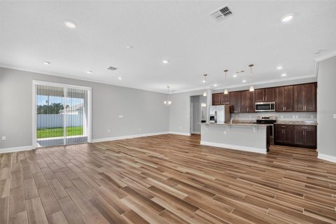 House in Palm Coast, Florida 3 bedrooms, 191.94 sq.m. № 2393989 - photo 14