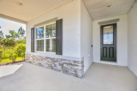 House in Palm Coast, Florida 3 bedrooms, 191.94 sq.m. № 2393989 - photo 4