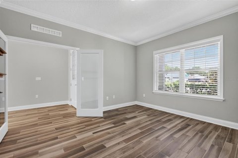 House in Palm Coast, Florida 3 bedrooms, 191.94 sq.m. № 2393989 - photo 9