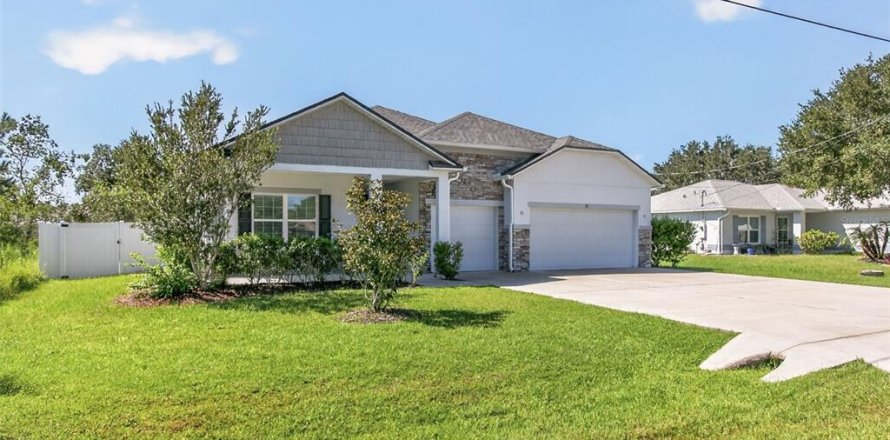 House in Palm Coast, Florida 3 bedrooms, 191.94 sq.m. № 2393989