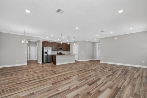House in Palm Coast, Florida 3 bedrooms, 191.94 sq.m. № 2393989 - photo 13